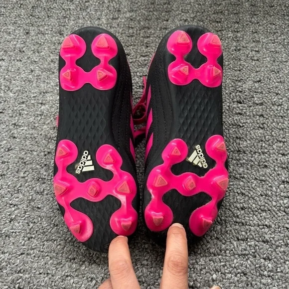 Kids Adidas Goletto VI Firm Ground Soccer Cleats, Black/Shocking Pink, Size US 1 - Picture 5 of 6